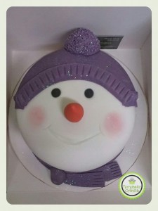 Snowman Christmas cake