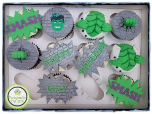 Marvel avengers Hulk birthday cupcakes